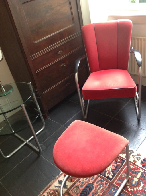 Deux fauteuils Dutch Design / Gispen 412 et un repose-pieds