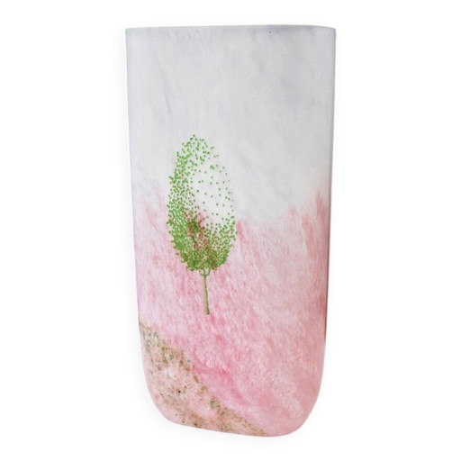 Scandinavian glass art vase known as May by Kjell Engman for Kosta Boda, 1980s