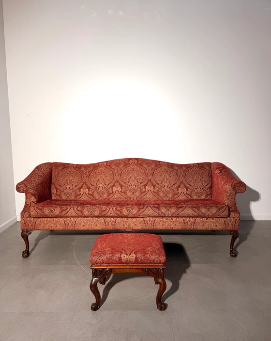 Antikes Chippendale Sofa mit Klauen- und Kugelfüßen (photo 3 of 8)