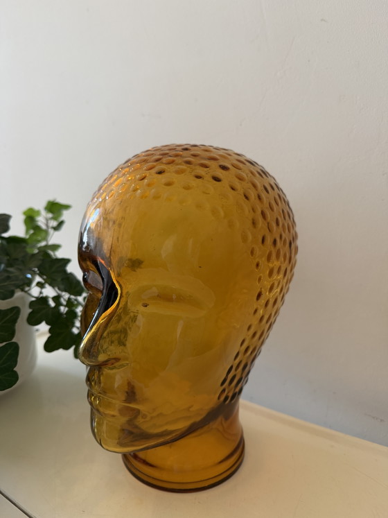 Image 1 of Bernsteinfarbener Glaskopf