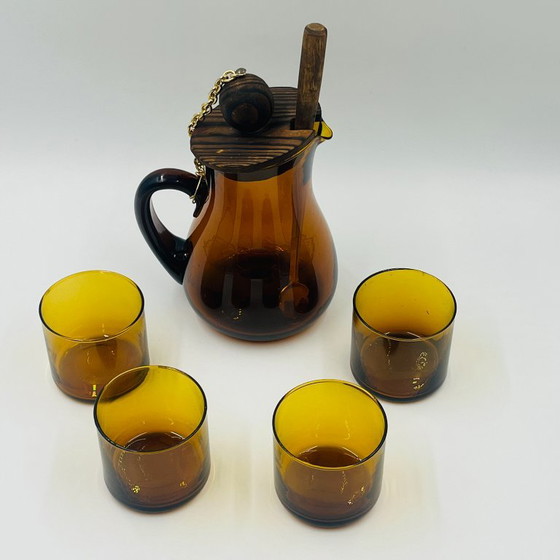 Vintage Sangria Set in Amber Glass and Wood – Glass & Decanter (photo 2 of 13)