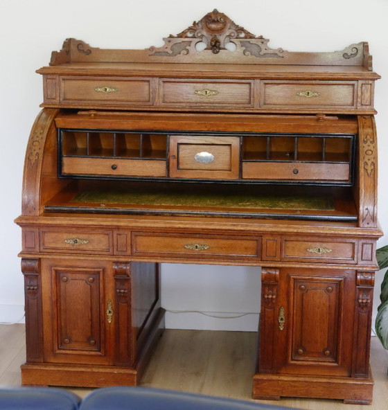 Image 1 of Scrivania antica del XIX secolo