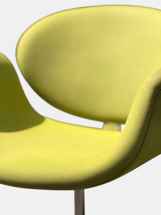 Authentic Pierre Paulin "Little Tulip" Chair for Artifort - Vibrant Green – Dining chairs, Textile (photo 12 of 13)