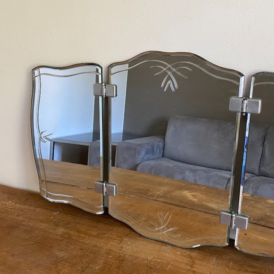 Image 1 of Miroir triptyque de barbier. 1950. Biseauté. 