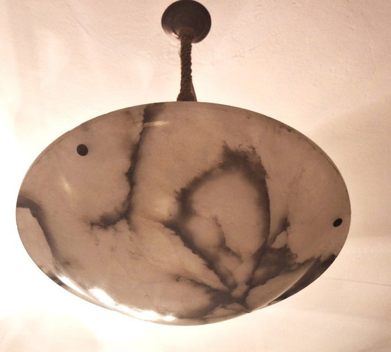 Image 1 of Suspension ancienne en albâtre veiné, 1920-1930