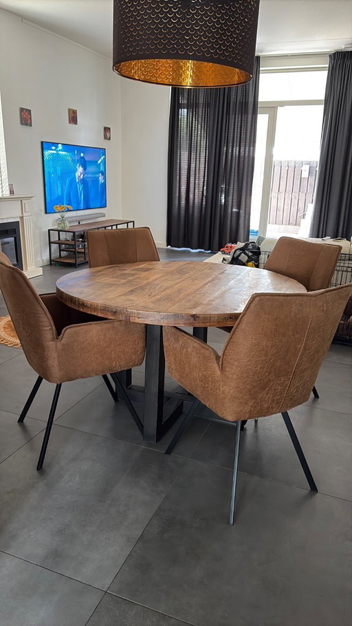Eettafel mangohout
