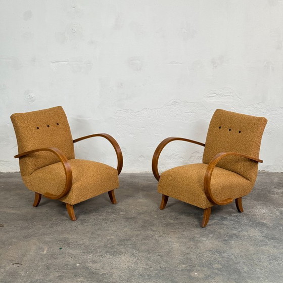 Image 1 of Coppia di poltrone Art Déco H-410 completamente restaurate, di Jindřich Halabala, 1930