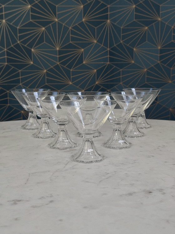 Image 1 of Huit coupes à cocktail/champagne en cristal Art déco attribuées à Val Saint Lambert, Belgique, années 1930