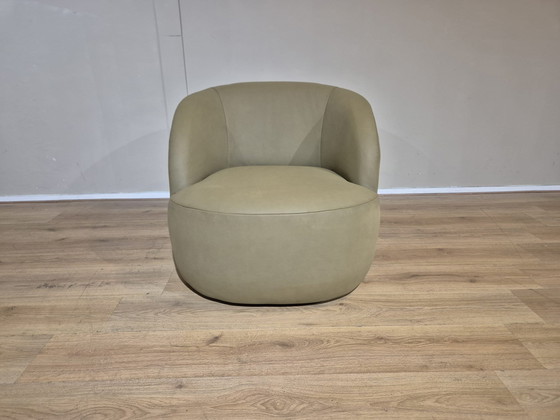 Image 1 of 50% Discount - New - Montel Wave Armchair - Leather - Design