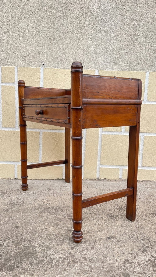 Consolebureau uit de jaren 1900, ook wel bekend als bamboe bureau. – Wood (photo 2 of 30)
