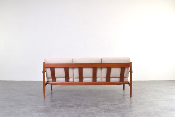 Image 1 of Deense teakhouten en wollen sofa uit het midden van de 20e eeuw, ontworpen door Grete Jalk voor France & Søn, jaren 60.