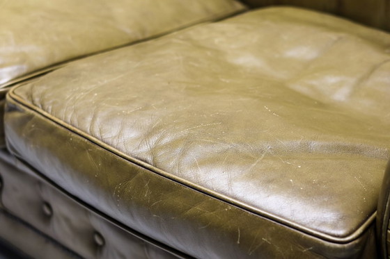 Image 1 of Vintage Chesterfield bank uit het midden van de 20e eeuw, gemaakt van zeegroen leer.