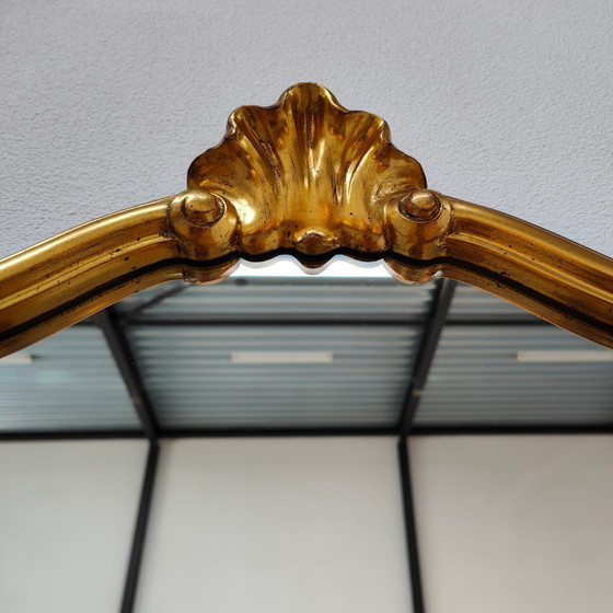 Image 1 of Vintage Barok Rococo Goudkleurige DeKnudt kuifspiegel spiegel schouwspiegel.