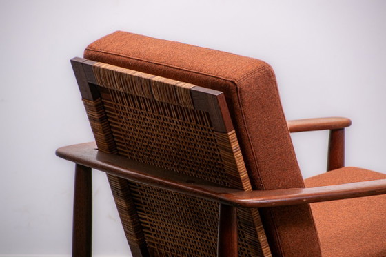 Image 1 of Fauteuil confortable en teck et rotin, style Mid-Century, vers 1970