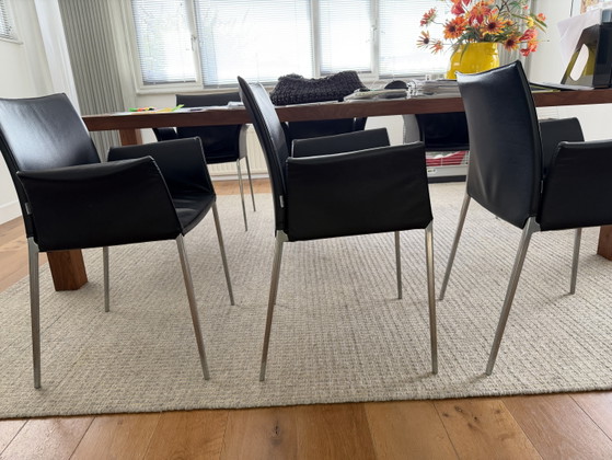 6x Zanotti Lia eetkamerstoelen met armleuning zwart – Zanotta, Leather, Metal (photo 4 of 15)