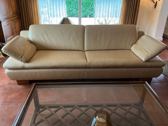 Image 1 of Hermoso sofá de diseño elegante/prácticamente sin uso