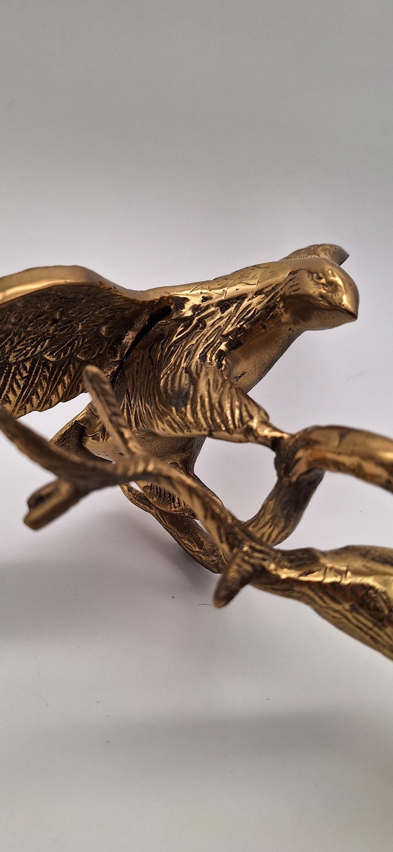 Image 1 of Image, Aigle en laiton se posant sur une branche

- 26 cm - Laiton