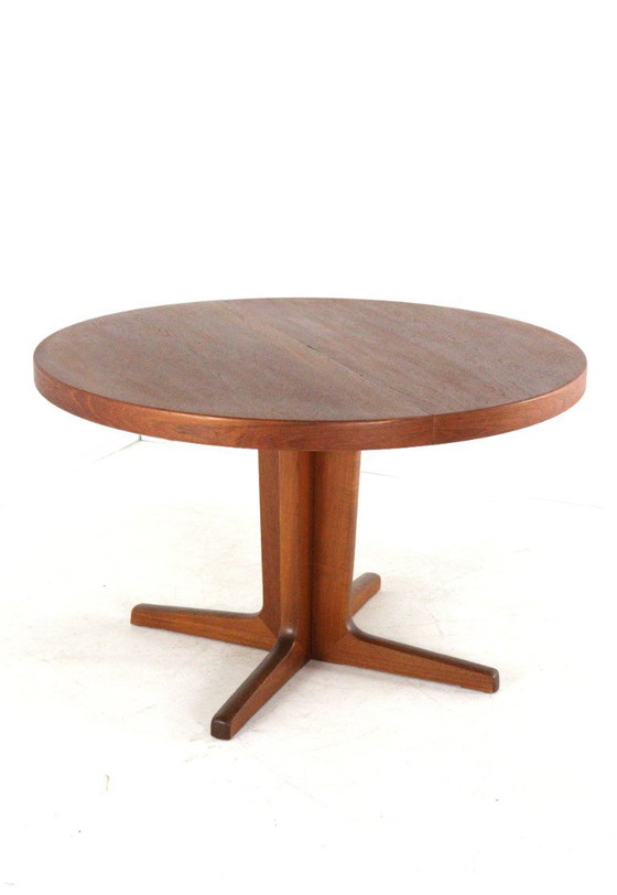 Image 1 of Danish design vintage round dining table extendable dining table