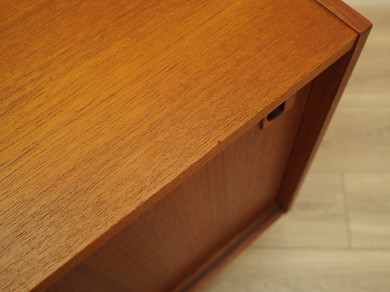 Image 1 of Teakhouten kast, Deens design, jaren 70, gemaakt in Denemarken.