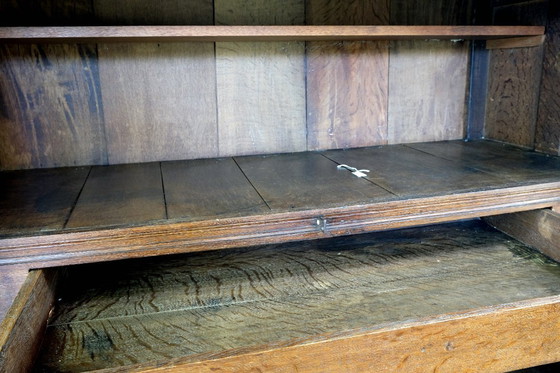 Image 1 of Hollandse 17de eeuwse Toogkast eikenhout