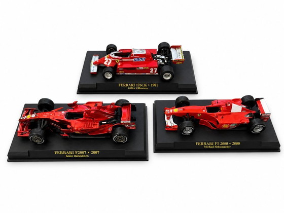 Image 1 of Lotto di 14 modellini di auto da Formula 1 Ferrari.