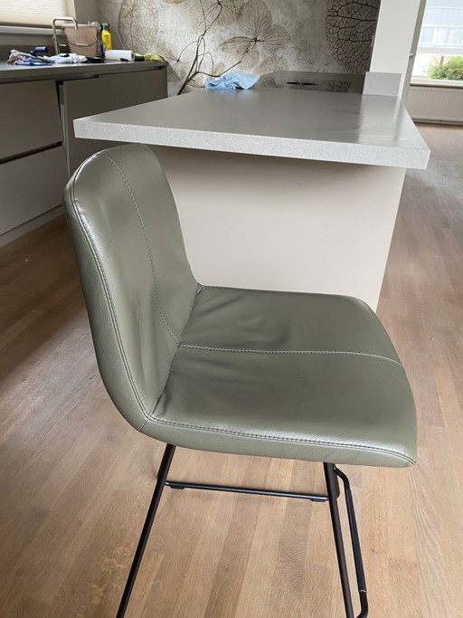 1 Barhocker Leolux, Caron Two Artosan – barkrukken, Leather, Metal (photo 2 of 6)