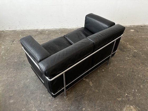 Image 1 of Cassina LC 2 Le Corbusier designer sofa black