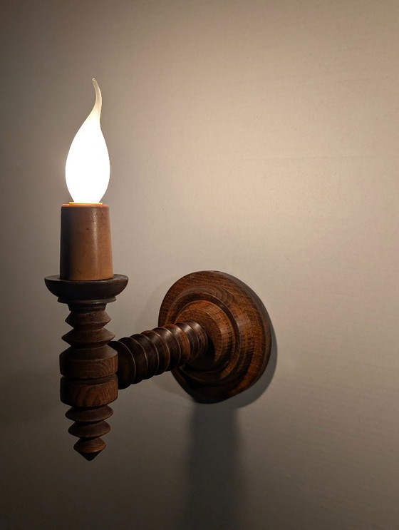 Image 1 of Par de apliques de pared franceses de madera torneada de Charles Dudouyt, década de 1940