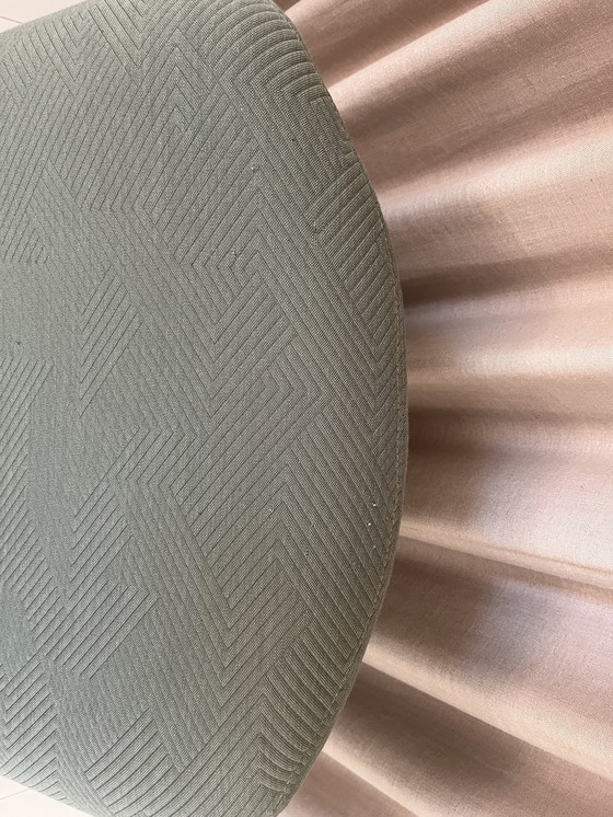 Image 1 of Artifort Alky