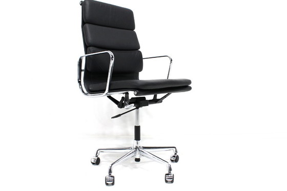 Image 1 of Neuwertig! Vitra Eames Soft Pad EA219 Drehstuhl Schreibtischstuhl, Premium Leder, Np. 5765,-€