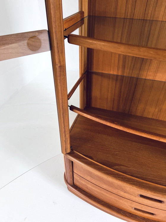 Image 1 of Vintage illuminated teak Danish display cabinet '80s