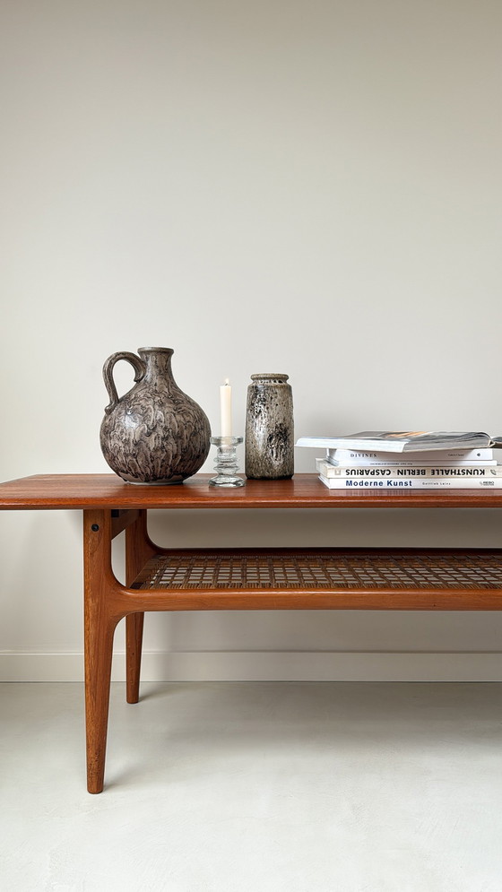 Image 1 of Trioh vintage teak houten salontafel