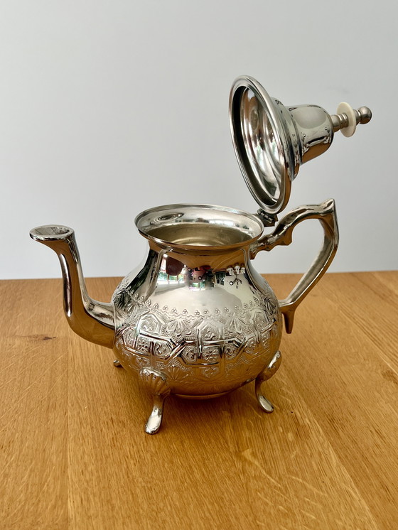 Image 1 of Teiera tradizionale marocchina placcata in argento