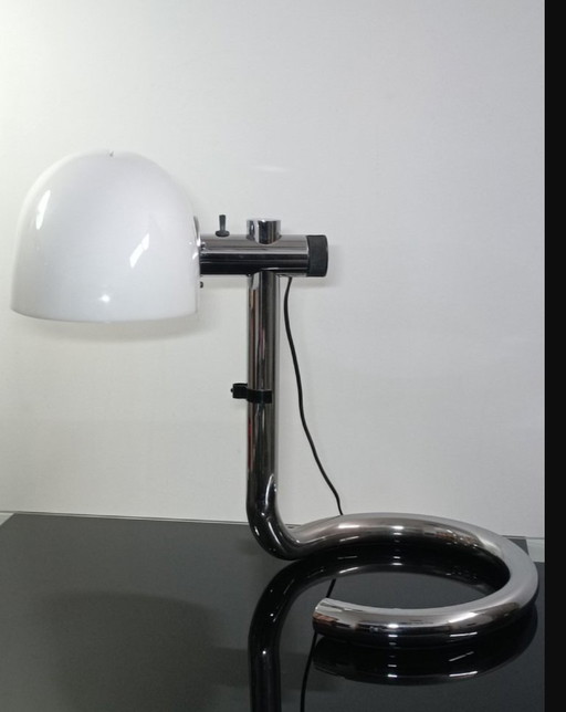 Bedeutende Design-Tischlampe von Metalarte 1970s