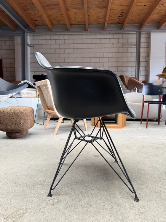 Image 1 of Chaise Vitra Eames DAR (2x)