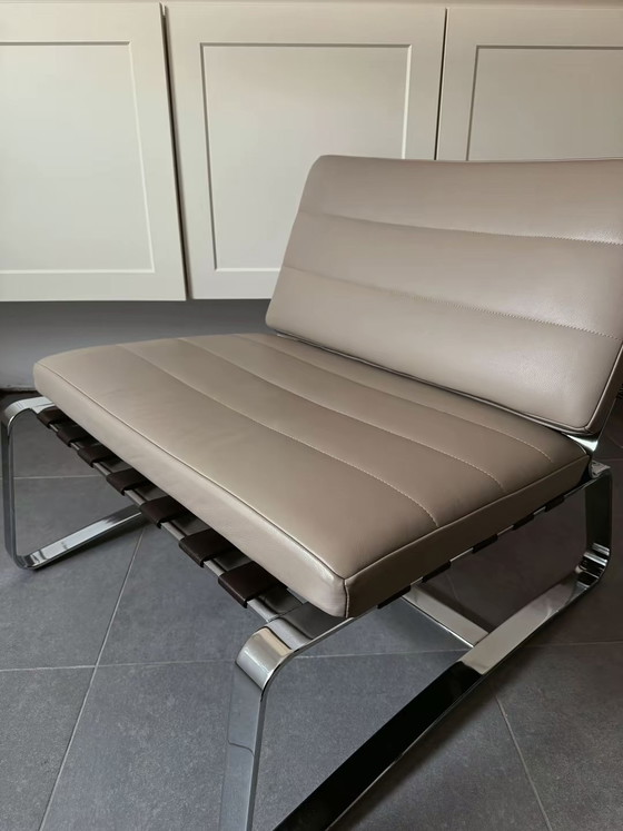 Image 1 of 2x Fauteuils de salon matelassés Minotti Delaunay