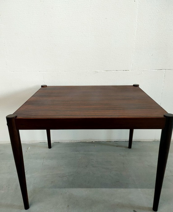 Image 1 of Tavolini laterali vintage in palissandro scandinavo/danese, tavolino portavaso, tavolino da caffè (impilabile)