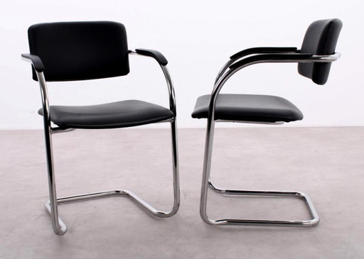 4x Lande Cole chaise de conférence noire