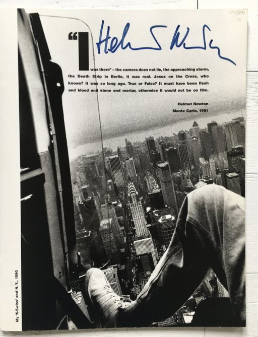 Helmut Newtons Illustrated No. 3, Autographed