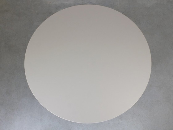 Image 1 of Vitra Ad Hoc tafel rond (120cm) design Antonio Citterio