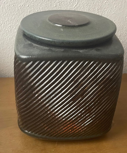 Pot à couvercle, grès, Martin Goedersmann