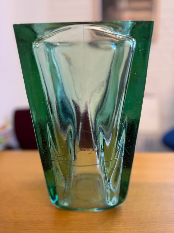 Vase Sculptural Vintage Années 60 en Verre d'Art Vert – Style Blenko – Glass (photo 2 of 7)