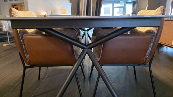 Image 1 of Table à manger Aiven Bert Plantagie