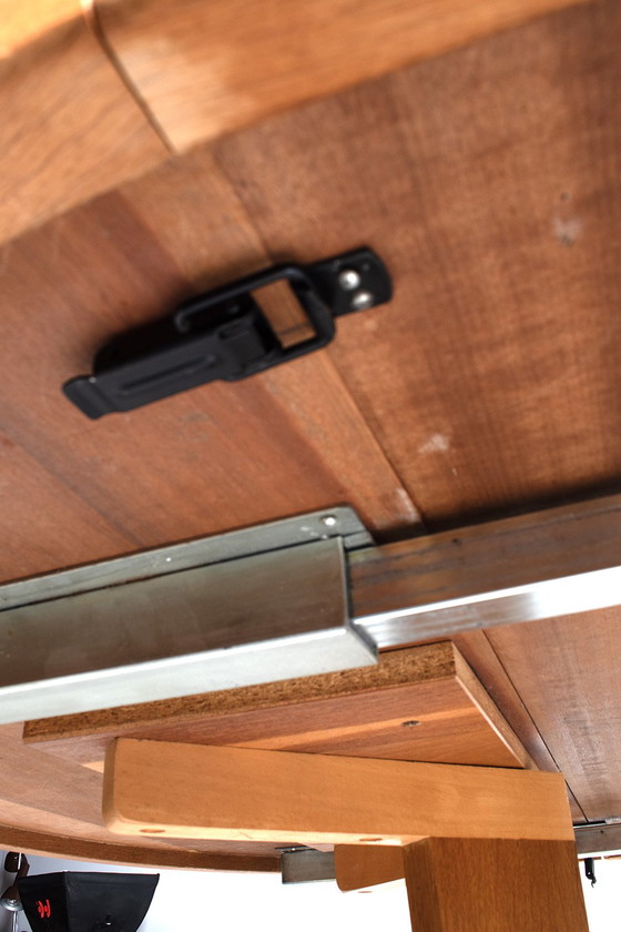 Image 1 of Deense eiken uittrektafel