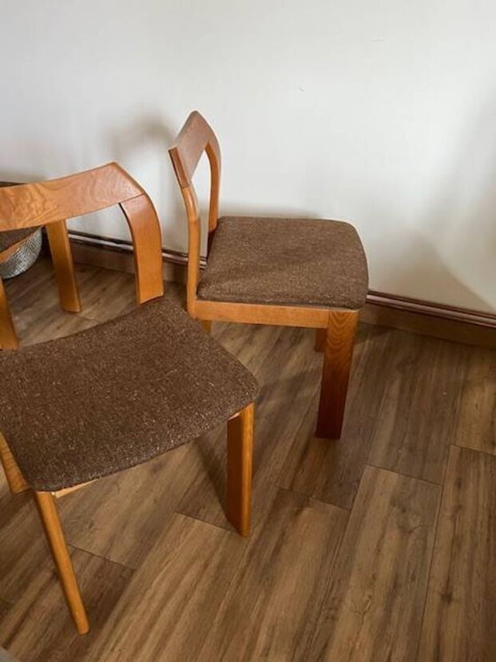 Image 1 of 4 Braune Stühle