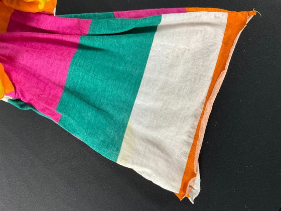 Image 1 of Paar oude bokshandpoppen Aziatische man en clown