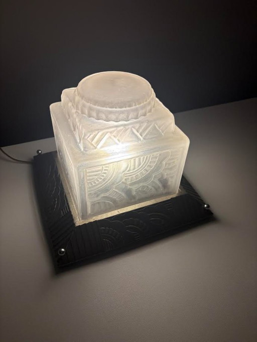 Art Deco table lamp