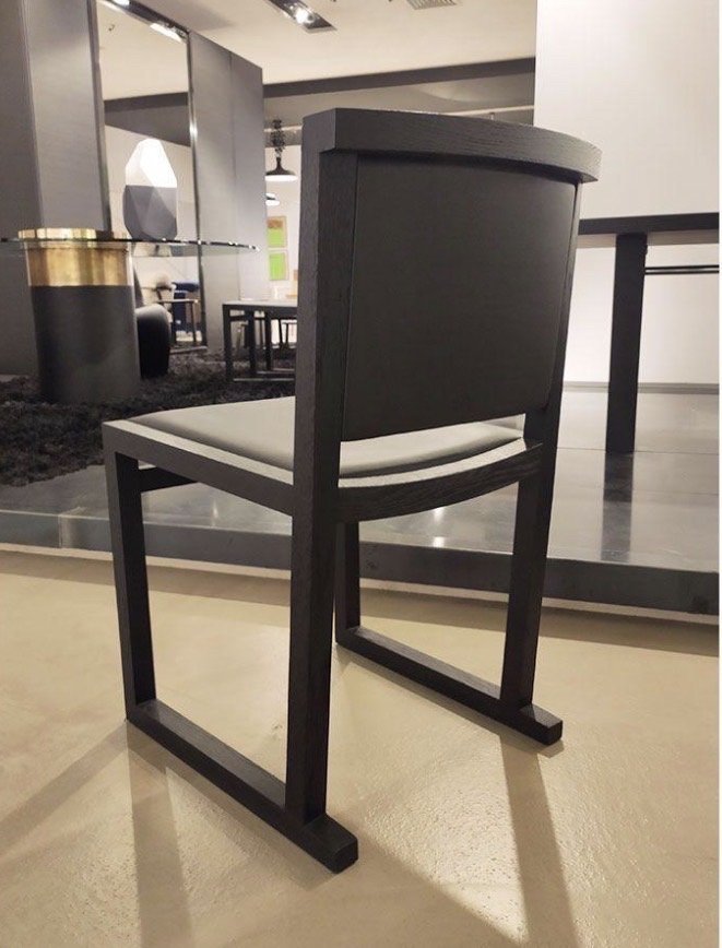 B&B Italia Maxalto Musa dining chairs brushed oak Kota Leather