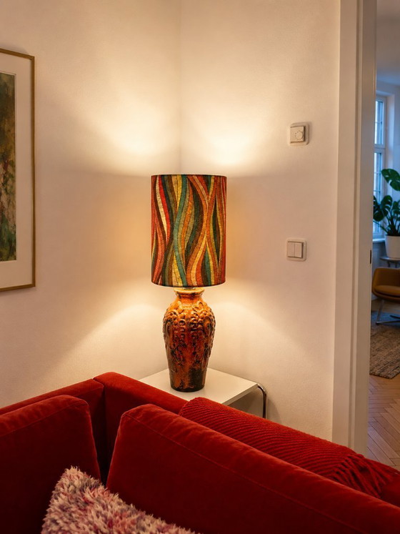 Image 1 of Grote accentlamp met lavasteenmotief van Carstens Tönnieshof – jaren 70 | Brutalisme