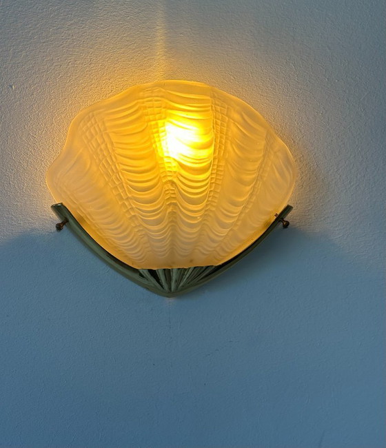 Image 1 of Lampada da parete vintage, ottone e vetro sabbiato, Francia 1960